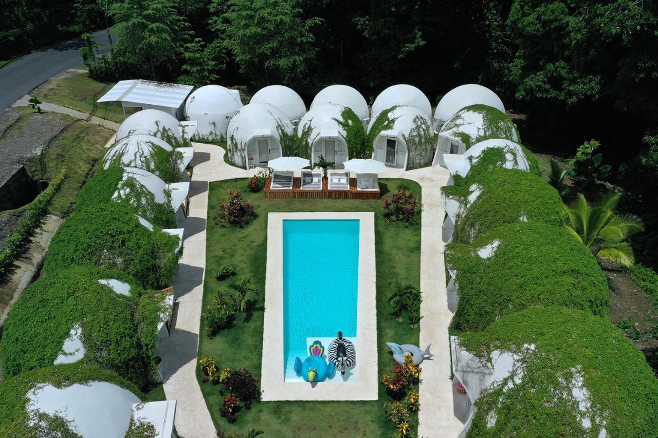 מנואל אנטוניו Igloo Beach Lodge מראה חיצוני תמונה