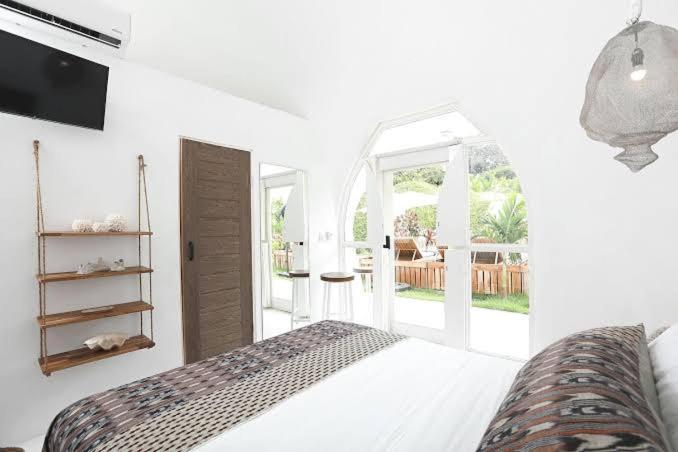 מנואל אנטוניו Igloo Beach Lodge מראה חיצוני תמונה